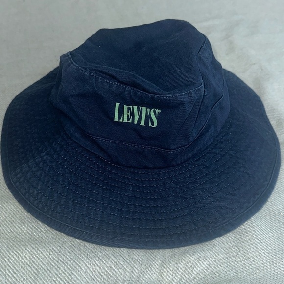 Levi's Other - Levi’s Bucket  Hat